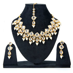 Sizzle Jewels Royal Kundan Pearl Bridal Necklace Set with Earrings and Maang Tikka SIZZLE JEWELS