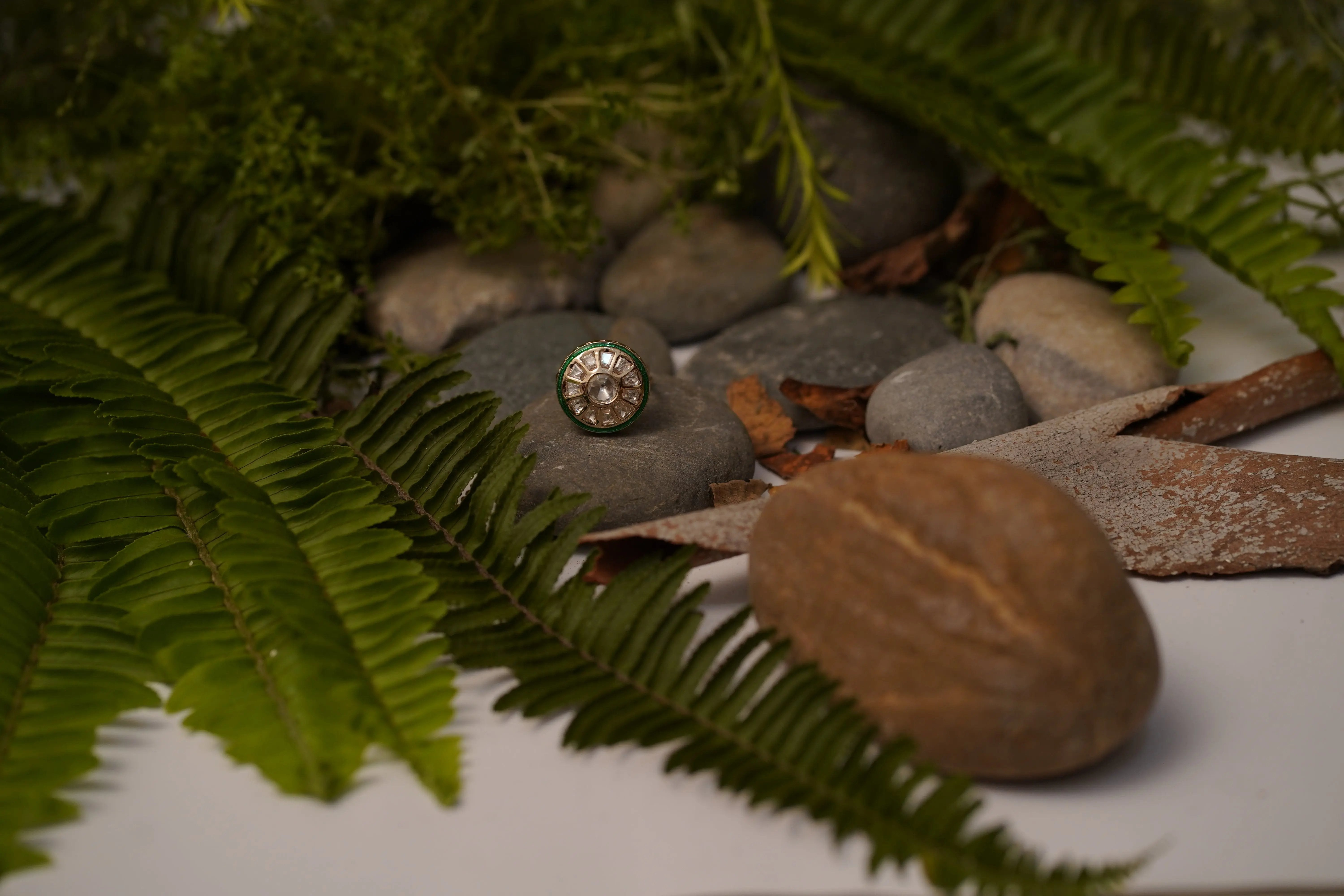 ✨ Ethnic Kundan Adjustable Ring – Traditional Green & White Stone Gold Polish Jewelry for Women & Girls ✨ SIZZLE JEWELS