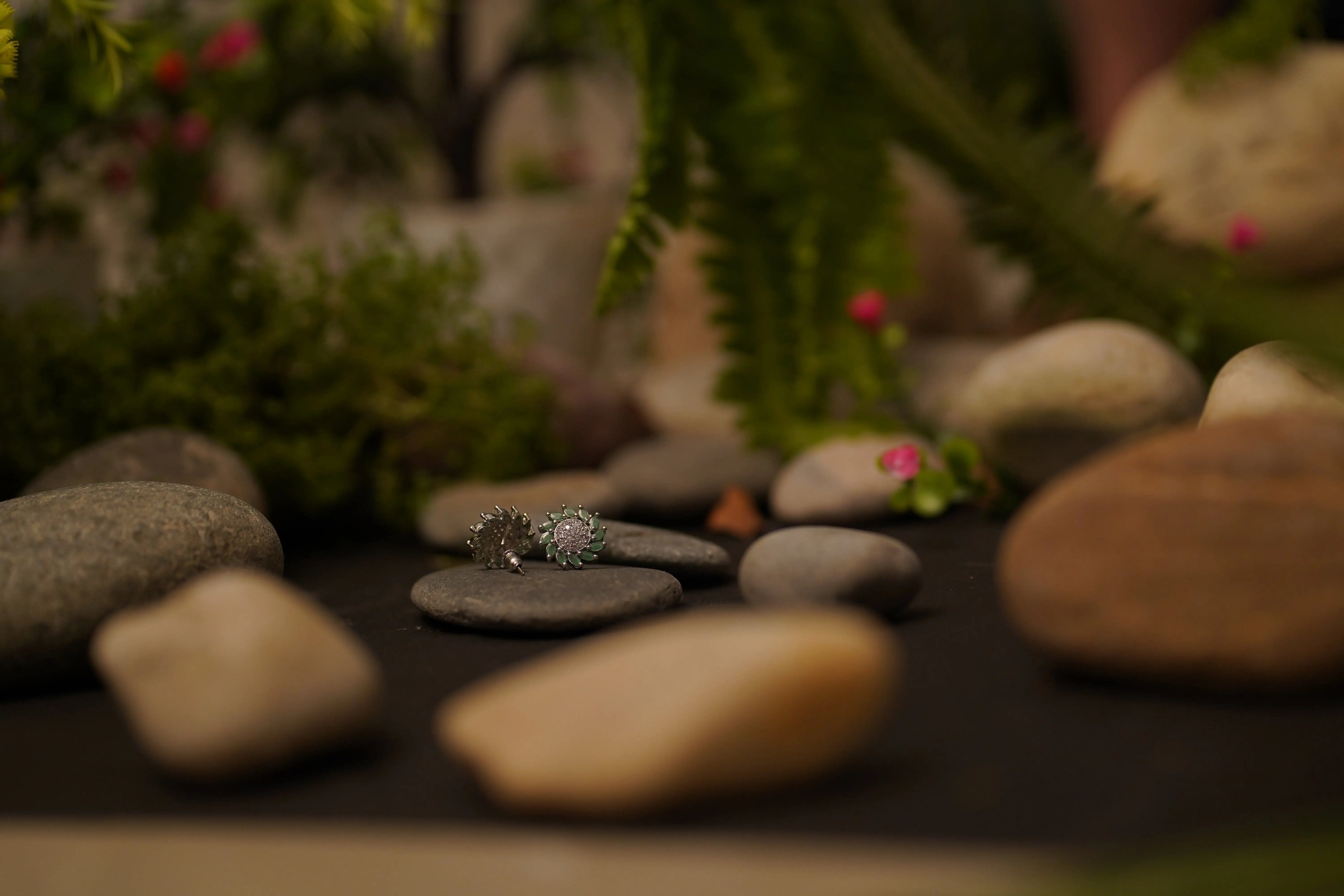 ✨ Floral Green Stone Stud Earrings – Elegant American Diamond Daily Wear Jewelry for Women & Girls ✨ SIZZLE JEWELS