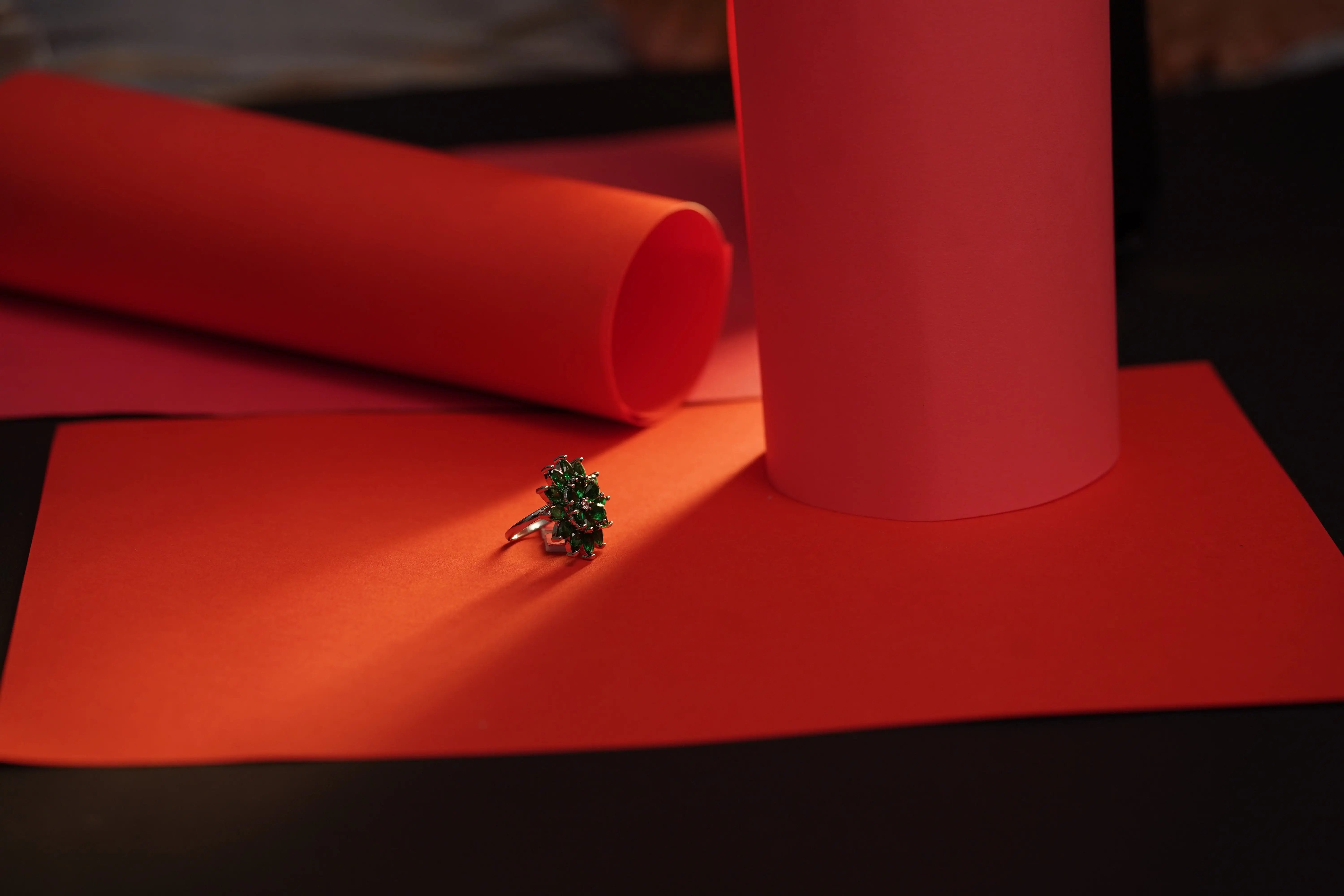 Elegant Silver-Plated Emerald Floral Adjustable Ring for Women & Girls. SIZZLE JEWELS