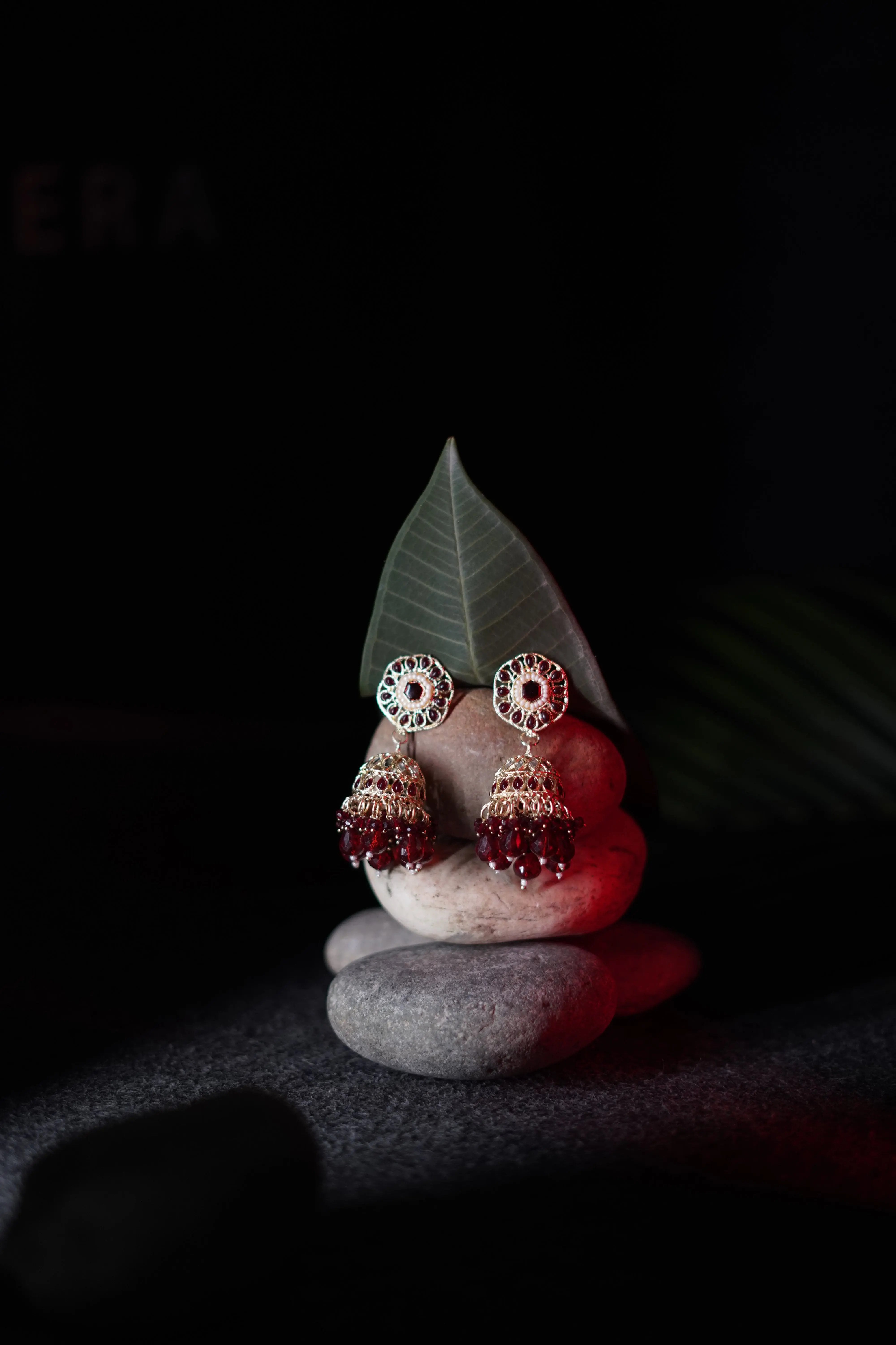 Bridal Kundan Necklace Set with Red Beads, Earrings & Maang Tikka – Traditional Indian Wedding Jewelry SIZZLE JEWELS