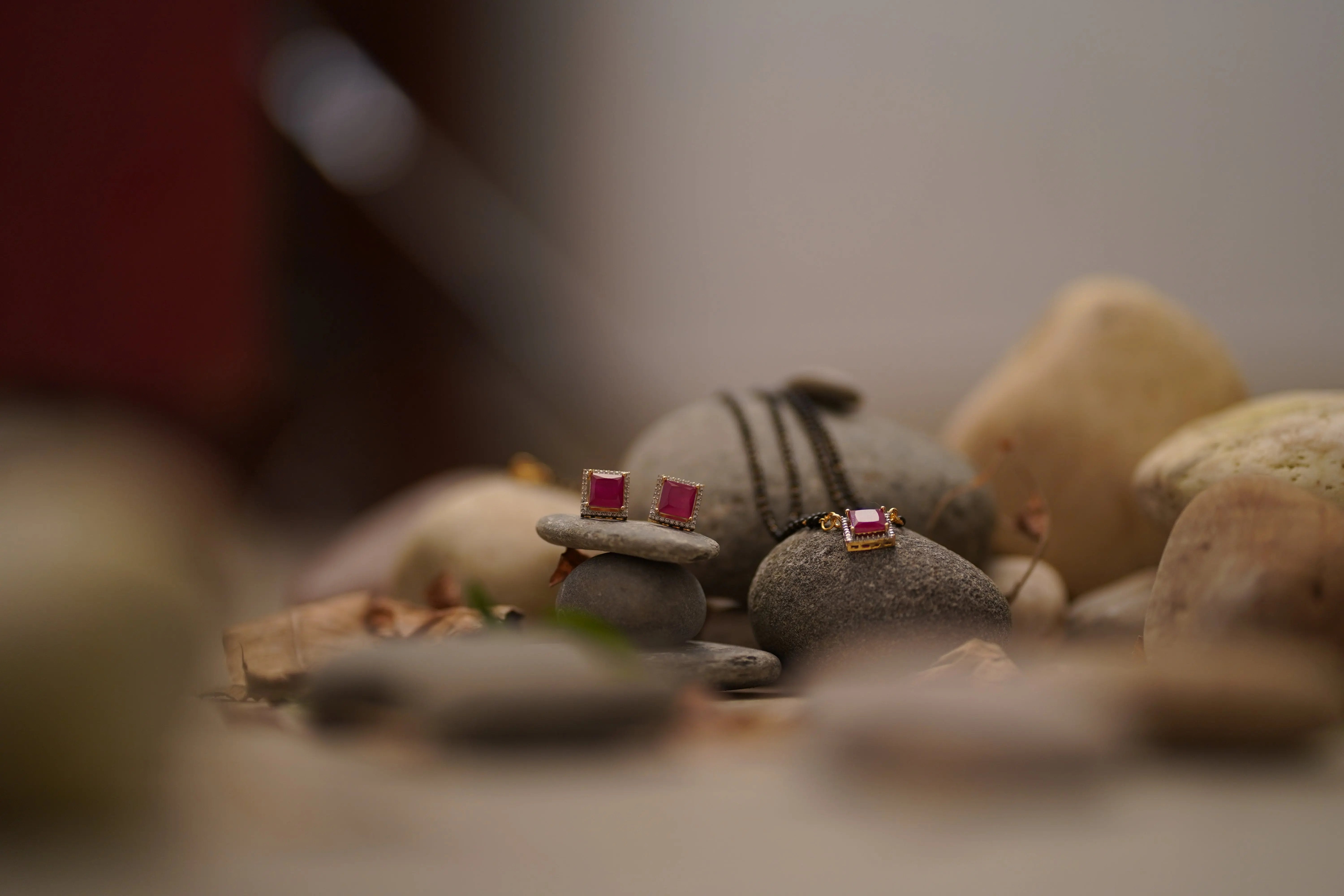 ✨ Trendy Square Pendant Mangalsutra with Ruby Red Stones – Celebrity Style Daily Wear Mangalsutra for Women ✨ SIZZLE JEWELS