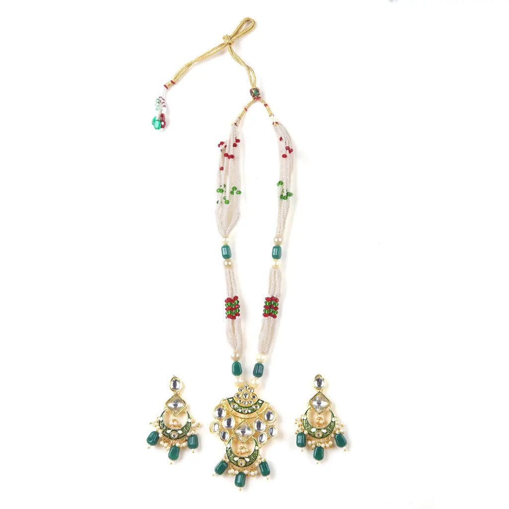Sizzle Jewels Royal Kundan and Emerald Beaded Necklace Set