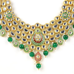 Sizzle Jewels Royal Kundan Green and Red Heavy Necklace Set | Handcrafted Bridal Jewelry with Earrings | Maang Tikka SIZZLE JEWELS