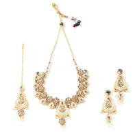 Sizzle Jewels Peach and Gold-Plated Kundan Necklace Set with Earrings and Maang Tikka