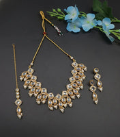Sizzle Jewels Royal Kundan Pearl Bridal Necklace Set with Earrings and Maang Tikka