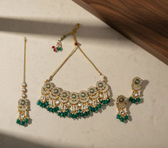 Sizzle Jewels Royal Green Kundan Pearl Choker Necklace Set with Earrings and Maang Tikka SIZZLE JEWELS