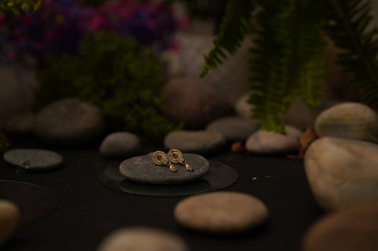 Elegant Gold-Plated Stone Studded Drop Earrings – Lightweight Daily & Party Wear