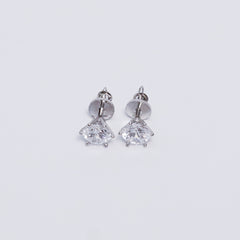 Classic Solitaire Stud Earrings in Gold & Silver – Elegant Crystal Stone Earrings for Daily & Party Wear