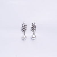 Elegant Silver-Plated Leaf Design Earrings with Pearl Drop – Stylish Party & Wedding Jewelry