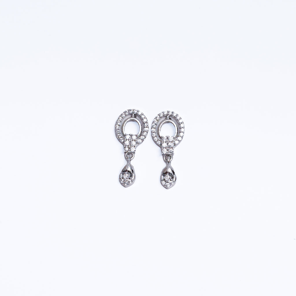 Elegant Gold-Plated Stone Studded Drop Earrings – Lightweight Daily & Party Wear