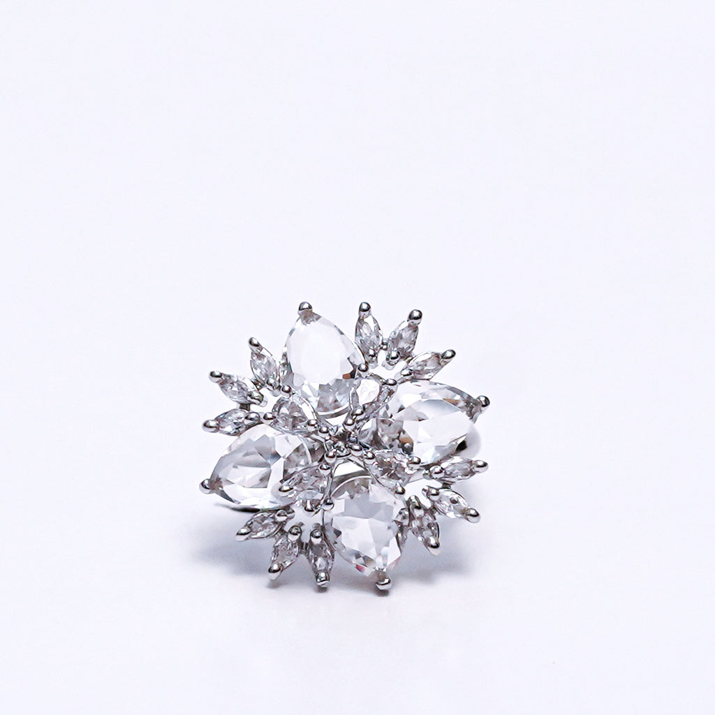 Luxury Silver-Plated Statement Ring with Sparkling CZ Stones – Elegant Cocktail & Party Jewelry for Women