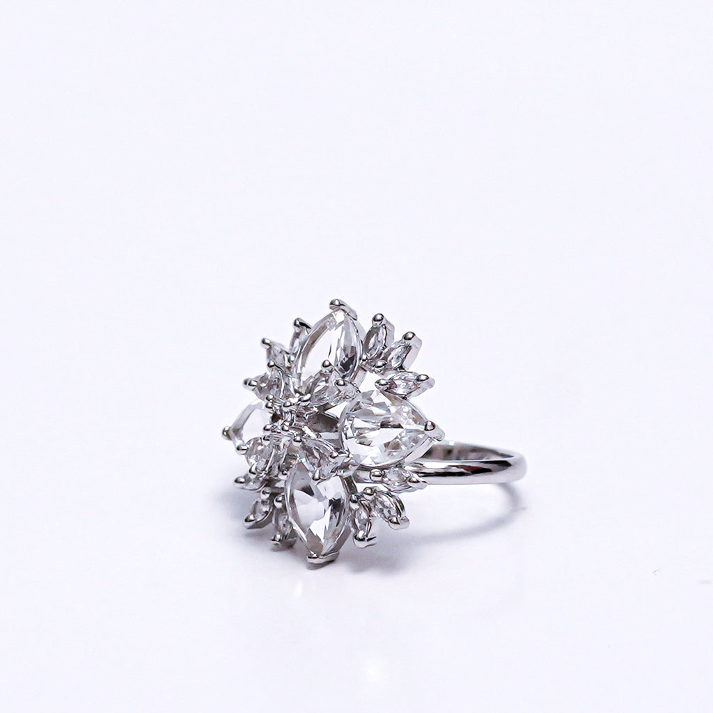 Luxury Silver-Plated Statement Ring with Sparkling CZ Stones – Elegant Cocktail & Party Jewelry for Women