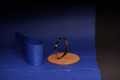 Elegant Rose Gold Bangle Bracelet with Crystal Accents – Minimalist Luxury Jewelry.