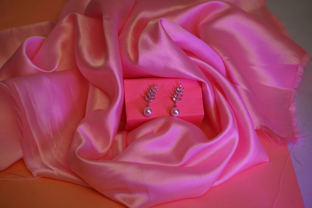Elegant Silver-Plated Leaf Design Earrings with Pearl Drop – Stylish Party & Wedding Jewelry