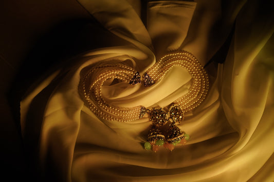 ✨ Elegant Pearl and Kundan Jhumka Earrings – Traditional Indian Bridal Jewelry ✨