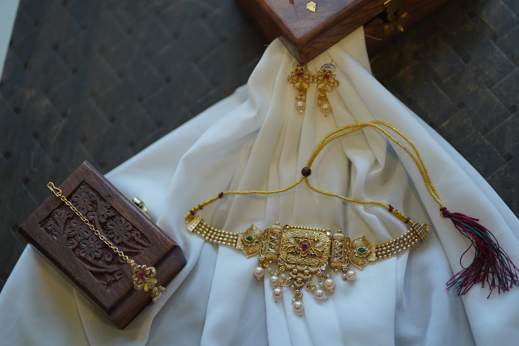 💫 Traditional Gold-Plated Necklace Set with Earrings & Maang Tikka – Pearl & Kundan Indian Bridal Jewelry 💫