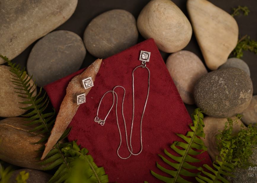 SIZZLE JEWELS