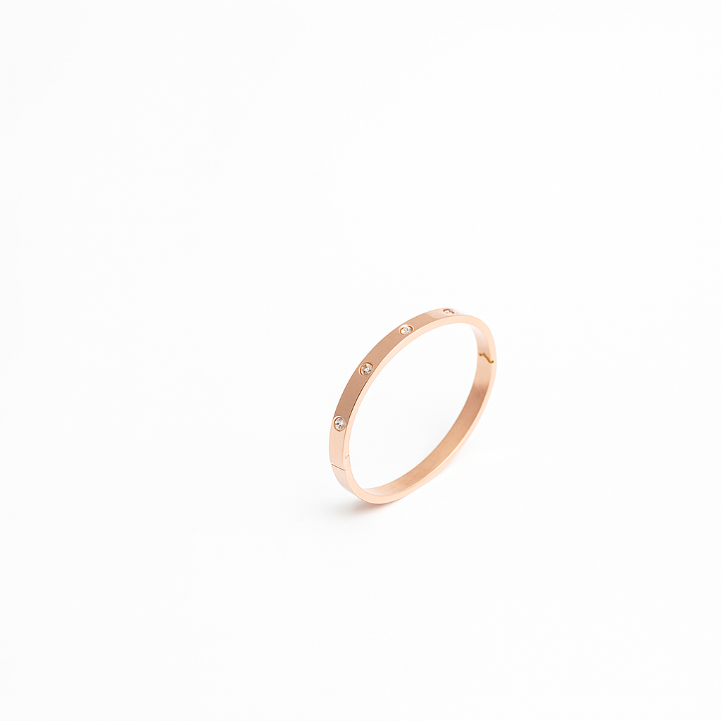 Elegant Rose Gold Bangle Bracelet with Crystal Accents – Minimalist Luxury Jewelry.